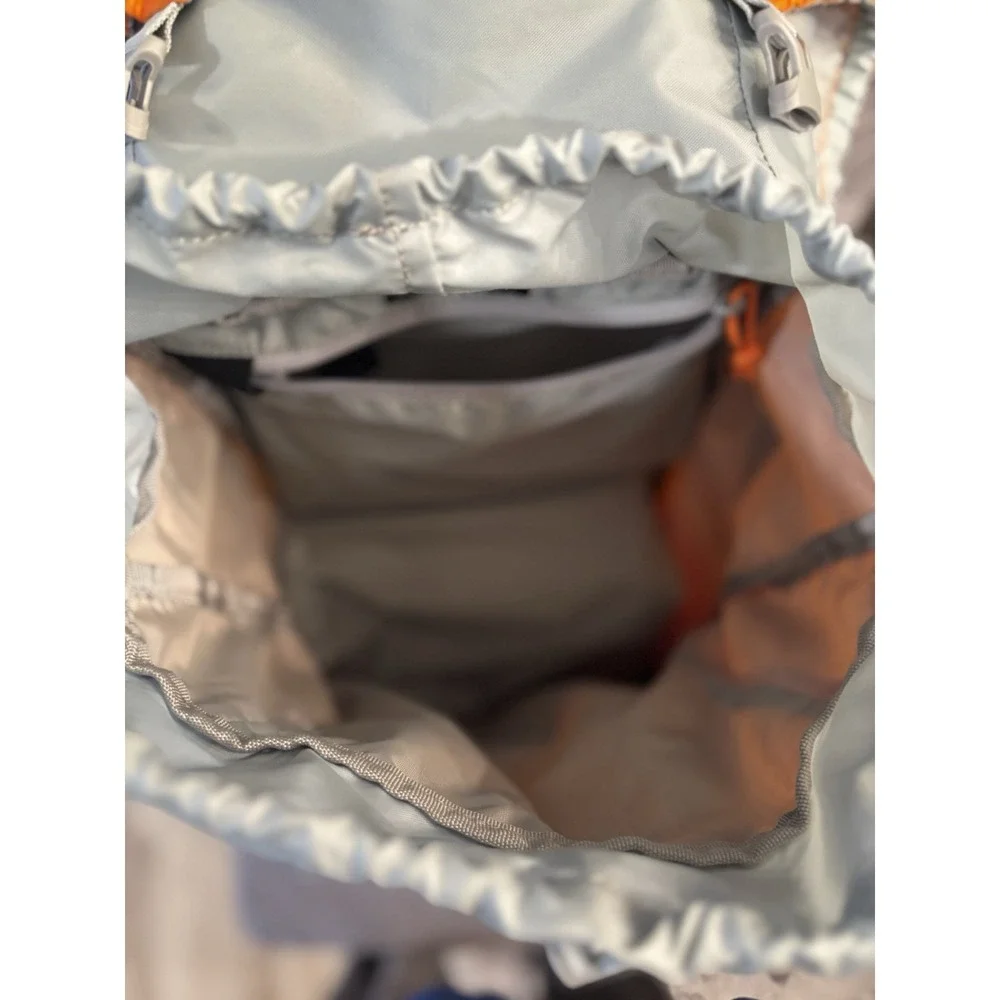 Lowepro very gently